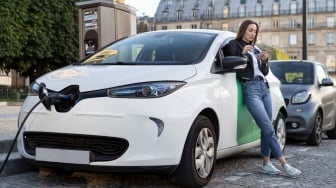 5 Mobil Listrik Seharga HarleyDavidson yang Sporty dan Canggih