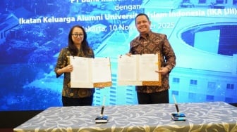 Bank Mandiri Gandeng IKA UII Terbitkan Kartu Debit Co-Brand GPN untuk Perkuat Inklusi Keuangan