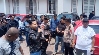 Dugaan Mafia Tanah di Lahan JK: Aliansi Bugis Makassar Geruduk Pengadilan dan BPN Makassar