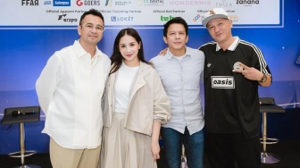 Bukan Main! Raffi Ahmad Boyong 3 Legenda Sepak Bola Dunia Adu Padel di Jakarta