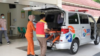 BRI Peduli Salurkan Ratusan Unit Ambulans di Seluruh Indonesia