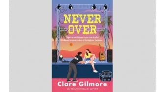 Ulasan Novel Never Over, Cinta yang Tak Pernah Selesai