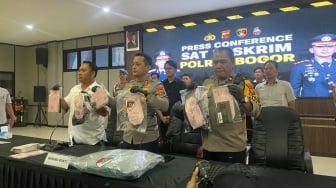 Horor di Tol Jagorawi! Pembunuh Sopir Taksi Online Apes Mobil Mogok, Ditangkap di Makam Keramat