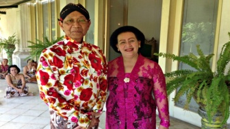 Prinsip Monogami Sultan HB X: Soal Kesetiaan dan Romansa Pandangan Pertama