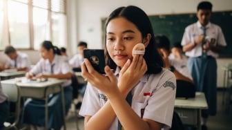 7 Bedak yang Bagus dan Tahan Lama untuk Anak Sekolah, Harga Mulai Rp35 Ribuan