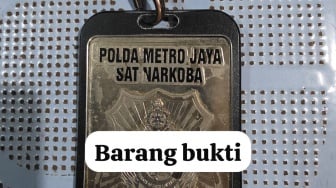 Berbekal Airsoft Gun dan KTA Palsu, Polisi Gadungan Tipu Driver Ojol dan Bawa Kabur Motor