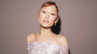 Ariana Grande Diserang Fans saat Premiere Film Wicked For Good di Singapura