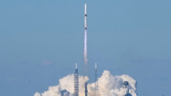 Blue Origin Sukses Luncurkan Misi Mars, Gendong 2 Wahana Antariksa NASA