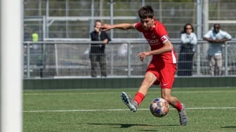 Catatan Gila Charly van Oosterhout, Pemain Keturunan Indonesia di Ajax: 28 Laga 19 Gol