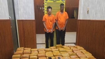 Gagal! Mobil Bawa 255 Kg Tujuan Medan Dicegat Polisi, 2 Kurir Ditangkap