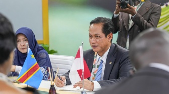 Menteri Hanif: RI Naik Pangkat, Resmi Pimpin 'Gudang Karbon Raksasa' Dunia