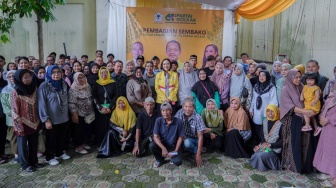 Komitmen Golkar di Tengah Tantangan Ekonomi: Alia Noorayu Laksono Turun Bantu Ratusan Keluarga