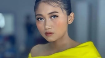 Pedagang Sosis jadi Model JFW 2025, Pesan Saeruroh: Harus Nekat Sedikit