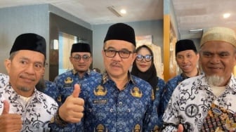 Status Dipulihkan! Guru Rasnal dan Abdul Muis Kembali Aktif Jadi ASN
