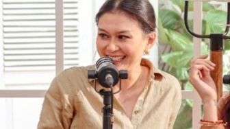 Usai 17 Tahun Bersama, Marissa Anita Ajukan Gugatan Cerai ke Andrew Trigg