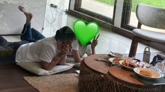 Siapa Pemeran Ancika di Dilan 1997? Foto Ariel NOAH Bareng Sosok Misterius Bikin Penasaran