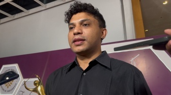 Menang Pencipta Lagu Pop Terbaik di AMI Awards, Siprianus Bhuka: Hidup Saya Ikut Tabola Bale!