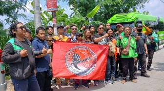 Forum Driver Ojol Yogyakarta Bertolak ke Jakarta Ikuti Aksi Nasional 20 November