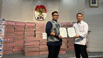 KPK Jelaskan Alasan Pamer Duit Rp300 Miliar yang Diserahkan ke PT Taspen