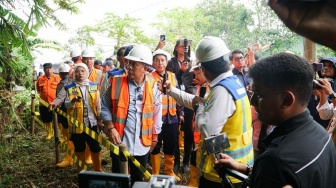 Urusan Banjir 'Abadi' Belum Selesai, Wakil Ketua DPR RI Turun Kembali ke Desa Karangligar
