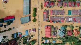 Banjir Bukan Takdir: Mengapa Kita Terjebak dalam Tradisi Musiman Bencana?