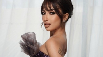 Jennifer Coppen Sentil Haters usai Raih Penghargaan di TikTok Awards 2025