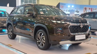 Tiga Model Hybrid Jadi Bintang Utama di booth Suzuki GJAW 2025