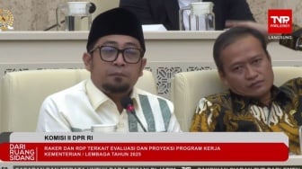 Komisi II DPR Cecar KPU dan ANRI Soal Polemik Ijazah Capres: Asli, Palsu, atau Dimusnahkan?