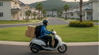 8 Pilihan Motor yang Cocok untuk Kurir Paket: Performa Gesit dan Irit BBM!