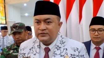 Bupati Bogor Minta Masyarakat Beri Kesempatan Guru Mendidik dengan Cara Terbaik