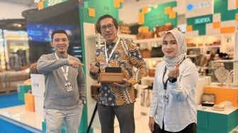 UMKM Kerajinan Lokal Cianjur Ini Raih Peluang di Pasar Internasional Berkat Pemberdayaan BRI