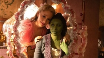 Review Film Wicked - For Good: Manis Kendatipun Kurang Magis