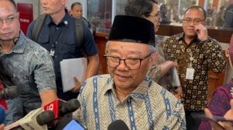 Kapan Bahasa Portugis Diajarkan di Sekolah? Ini Jawaban Mendikdasmen