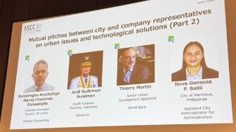 Andi Sudirman Tampilkan Strategi Transportasi Hijau Mamminasata di Konferensi Smart City Asia