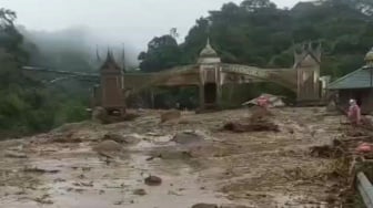 Banjir Bandang Jalur Padang-Bukittinggi: 7 Korban Ditemukan Tewas, Diduga Warga Lembah Anai!