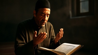 5 Cara Khusus Menggunakan Surat Yasin untuk Hajat Berat