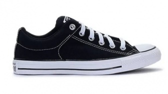 7 Sepatu Converse yang Lagi Diskon Besar di Sport Station, Ada yang Turun Harga hingga 50%