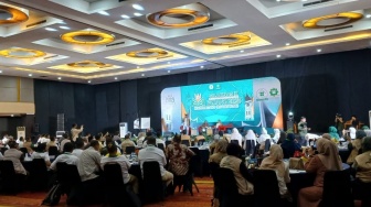 Wamen Fahri Hamzah Optimis 3 Juta Rumah Tercapai 5 Tahun, Asosiasi Developer Syariah Siap Kolaborasi