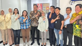 Apresiasi Mantri BRI di Semarang, Menteri UMKM Pastikan KUR di Bawah Rp100 Juta Tanpa Agunan