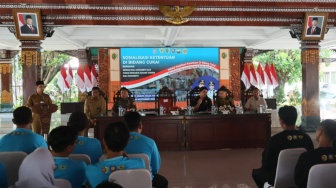 Bupati Mojokerto Ajak Karang Taruna dan Sentra Komunikasi Sosialisasi Ketentuan Cukai Ilegal