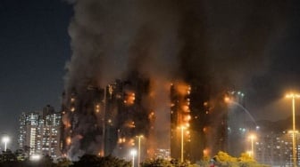 Kebakaran Dahsyat di Hong Kong: 2 WNI Tewas, Ratusan Orang Masih Hilang