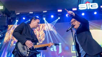 Aksi Memukau Ari Lasso Sukses Hipnotis Gathering SIG 2025