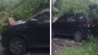 Dentuman Keras di Kantor Gubernur Sulsel, Satpol PP Lari Berhamburan