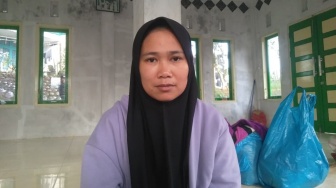 Kisah Pilu Istri Kehilangan Suami di Banjir Bandang Padang Panjang: Selamatkan Anak, Saya di Sini!