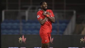 Sesaat Lagi Kick Off! PSM Makassar Siap Bikin Malu Persis Solo di Manahan