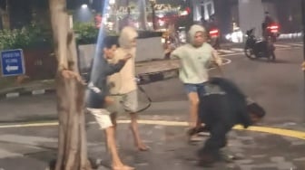 Kronologi Pembacokan 2 Mahasiswa Unitomo di Jembatan Merah Surabaya, Pelaku Belum Tertangkap!