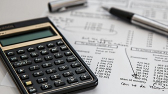 Kupas Tuntas Jurusan Akuntansi: Prospek, Karier, dan Gaji di Era Modern