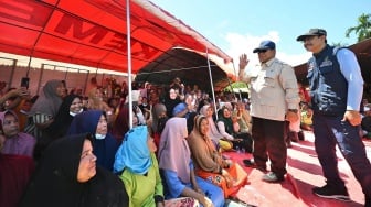 Kemensos Dirikan 28 Dapur Umum, Produksi 100 Ribu Nasi Bungkus Tiap Hari untuk Korban Banjir Sumatra