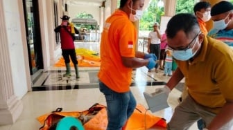 Disdukcapil Agam Bantu Identifikasi Jasad Korban Banjir Bandang, Pastikan Identitas Lewat Sidik Jari