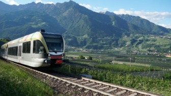 Cara Daftar Diskon Tiket Kereta Api untuk Lansia, Lebih Hemat Potongan 20 Persen